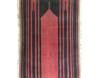 Hand Knotted Flat Weave Vintage Prayer Mat Traditional Hand Crafted Islamic Prayer Rug Vintage 60-70 years old collector's piece handmade