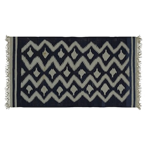 3.6x6.3 ft Handwoven Cotton Punjabi Rug Fish Design Vintage Reversible Kilim Dhurrie Area Rug Eco-Friendly Home Décor Tribal Indoor Rug