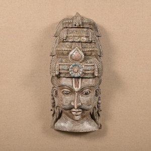 Traditionele muur hangend houten muurbeeldje handgesneden gezichtsmasker handgeschilderde decoratieve sculptuur houten verzamelobjecten