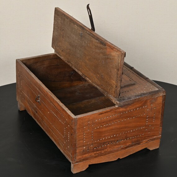 アンティーク　WOOD BOX Brown Distressed Wood Box Set - Etsy