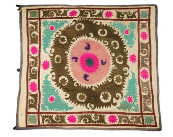 Vintage Suzani Cotton Tapestry Floral Motif Handmade Cotton Wall Hanging Traditional Indian wall art Mandala Textile Home Decor Gift item