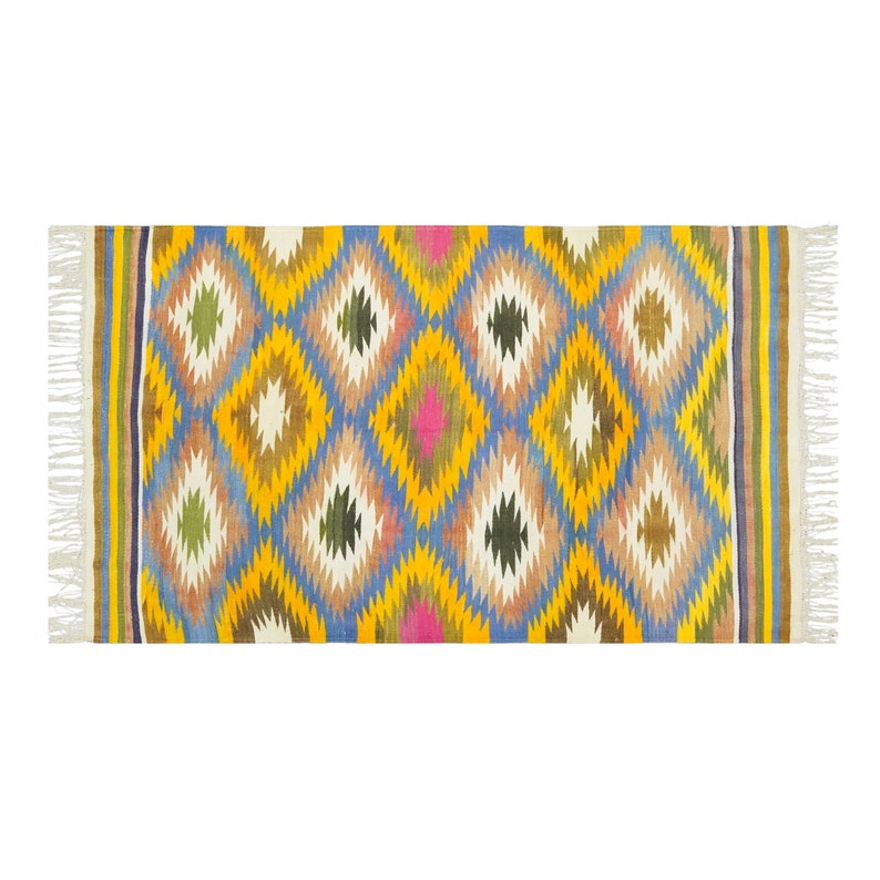 Punjabi Rug Pattern Vintage Handwoven Cotton Reversible Rugs Eco-friendly Punjabi Dhurrie ...