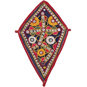 Tapiz de algodón con forma de cometa para colgar en la pared, bordado a mano, para habitación de niños de 40 a 50 años, estilo bohemio, banjara y gujarati.
