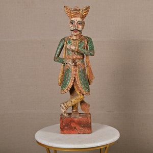 Sculpture Beautiful Handmade Wooden Rajasthani Man Figurine Statue Wooden Carved Musician Figurine For Home Hotel And Office Decor