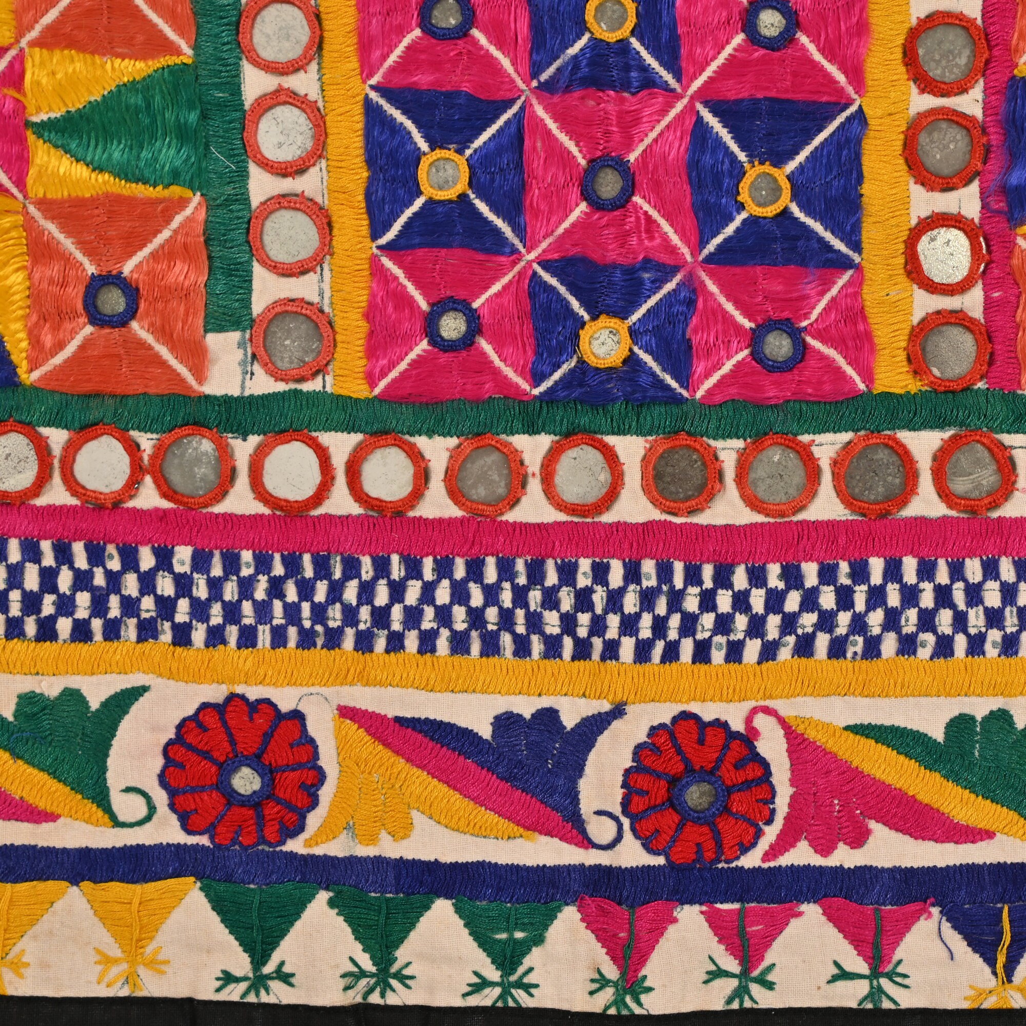 タペストリー ハンドメイド インド グジャラート テキスタイル