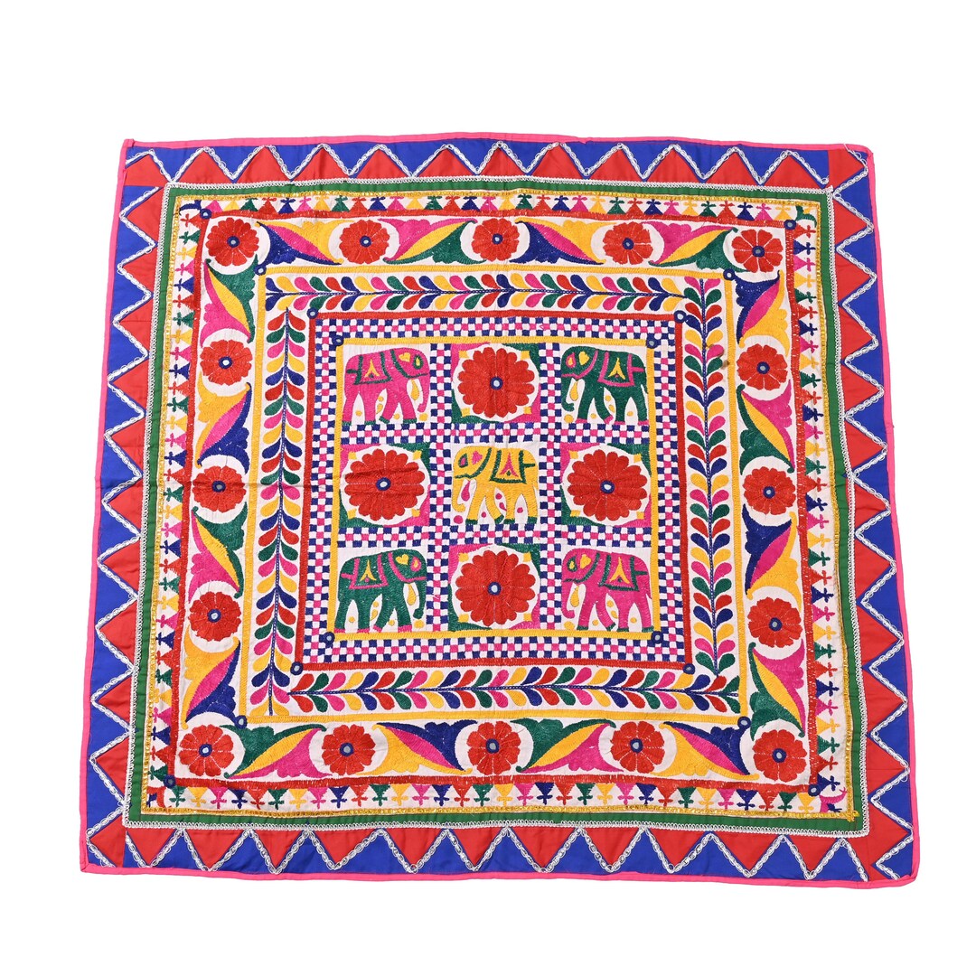 インド タペストリー 壁掛け 楽天市場】インド 金糸 刺繍 アップリケ 壁掛け タペストリー