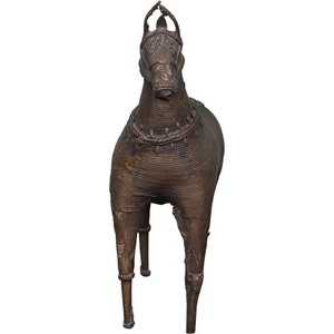 Vintage hand made brass Animal statue, Living room home decor furniture, tribal motifs, unique collection, Antique brass statue, Tabletop