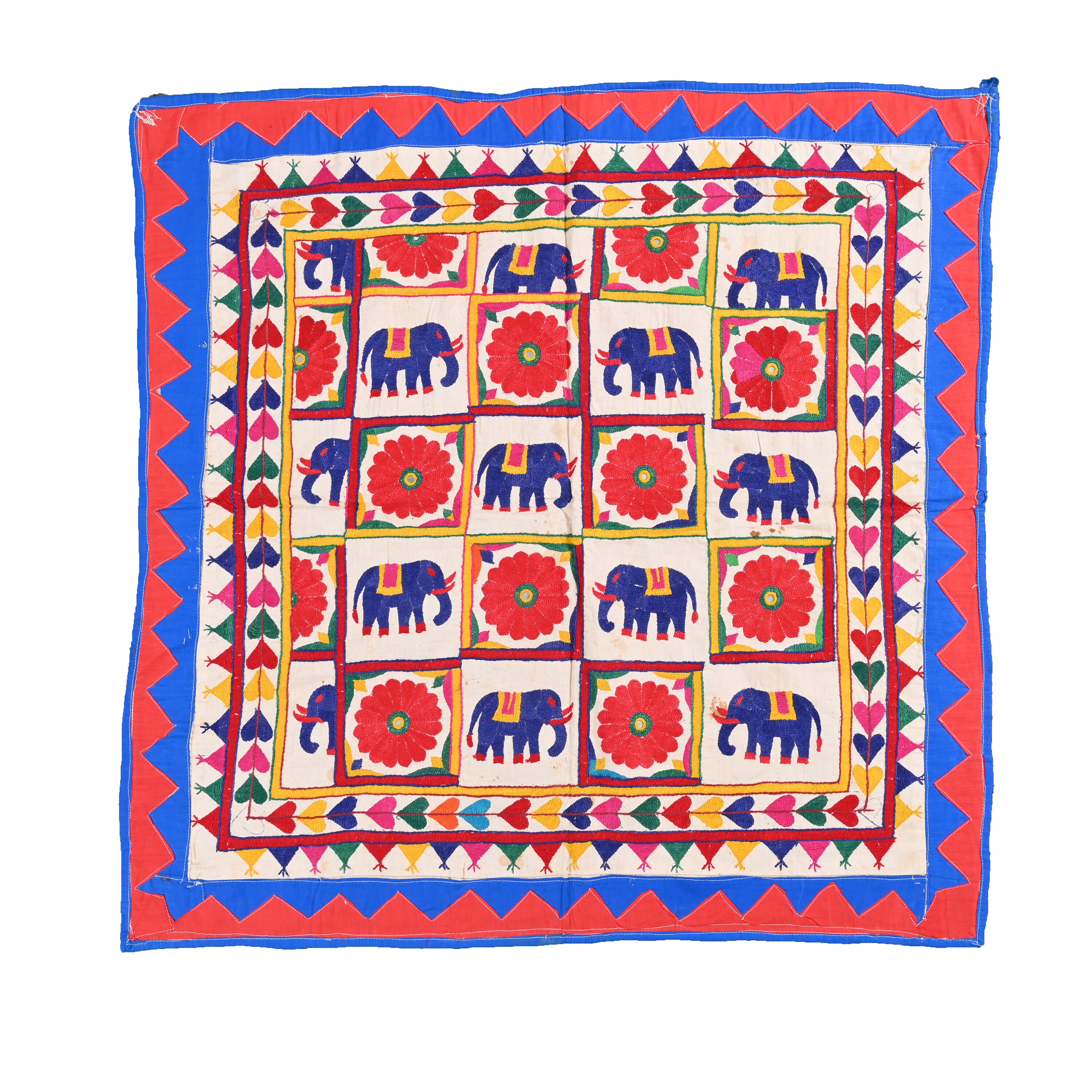 Tissu indien vintage brodé à la main, Toran fait main 70-80 ans, coton bandhanwal, textile traditionnel de 2,6 x 5,3 pieds - France