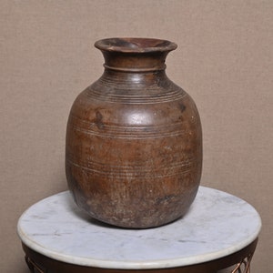 Wood Old Hand Carved Long Neck Water Dispenser Wooden Vessel Statue Wood Surahi Figurines Vintage Wooden Hand Painted Himachal Matka Pot