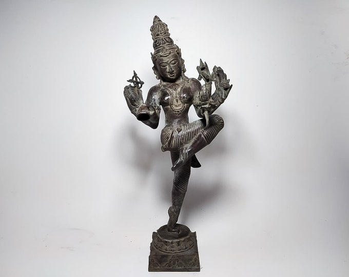 Antique Lakshmi Goddess Bronze Lakshmi Statue Goddess of Etsy