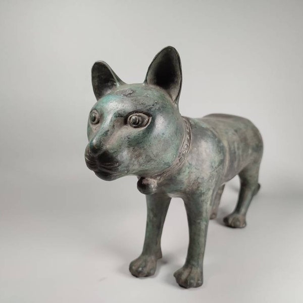 Bronze Cat Statue, Bronze Cat Sculpture, Antique Cat, Animal Figure, Pet Statue, Home Decor, Birthday Gift, Gift for Girlfriend, 9 inch