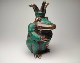 Antique King Frog, Frog Sculpture, Animal Figurine, Bronze Frog Statue, Frog With Crown, Animal Lover, Home Decor, Birthday Gift, 4.3 inch