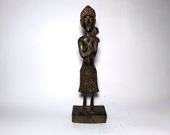 Women Dayak Statue, Dayak Borneo Style, Bronze Sculpture, Rustic Statue, Primitif Bronze Sculpture, Home Decor, Birthday Gift, 9.8 inch