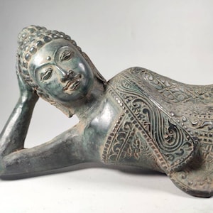 Sleeping Buddha Statue, Meditating Buddha, Bronze Buddha Figurine, Buddhist on Altar, Spiritual Gifts, Home Decor, Rare Item, 9.8 inch
