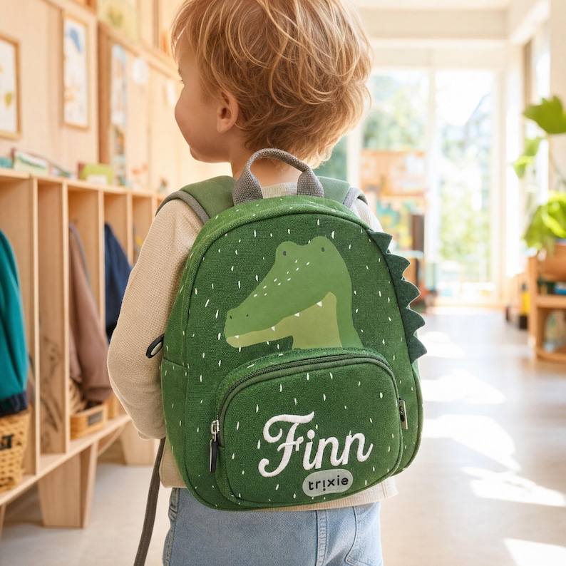 Rucksack mit Namen als Geschenk zum 2. Geburtstag, Tierform mit gesticktem Wunschnamen