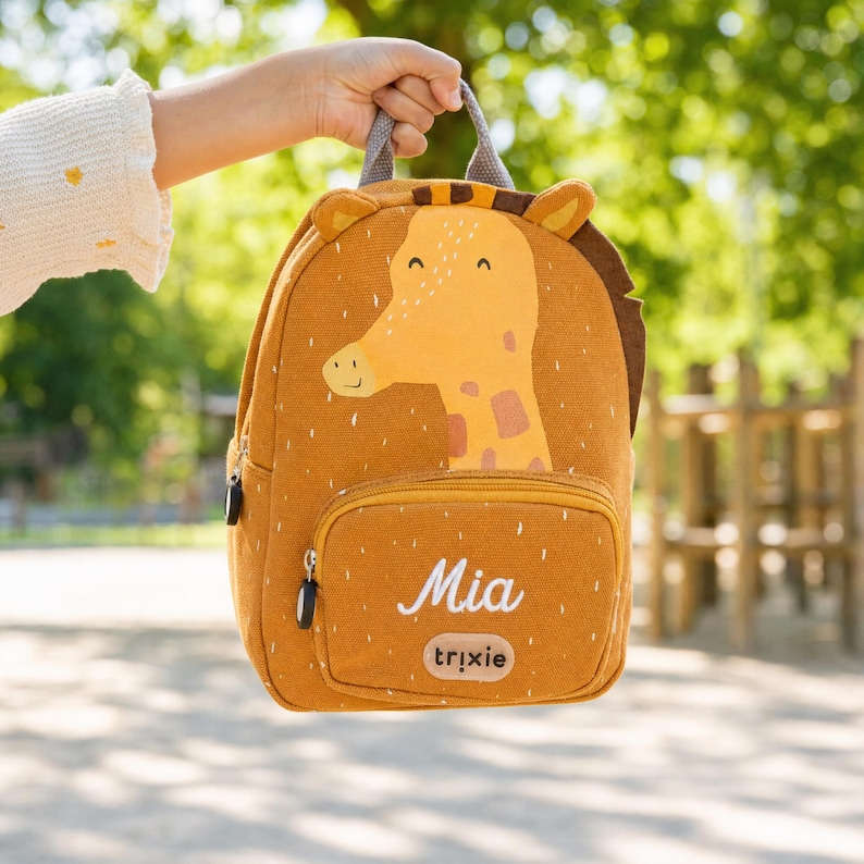 Kinderrucksack mit Brustschnalle und verstellbaren Schultergurten für schmale Kinderschultern