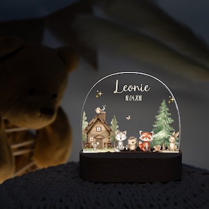 Lampada LED personalizzata per la cameretta dei bambini con animali del bosco, luce notturna in acrilico sostenibile, regalo per nascita o battesimo, Made in Hamburg immagine 3