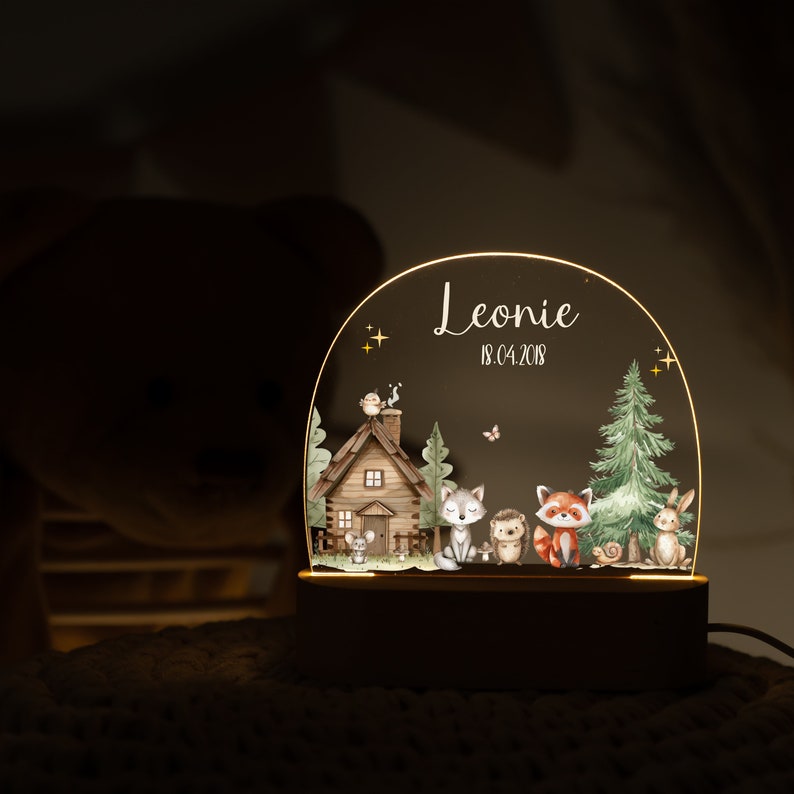 Lampe LED personnalisée pour chambre d'enfant avec animaux de la forêt, veilleuse en acrylique durable, cadeau de naissance ou de baptême, Made in Hamburg image 7