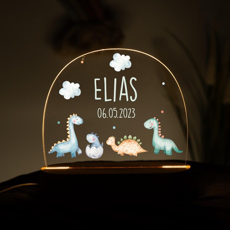 Personalisierte Nachtlampe mit Name LED-Licht fürs Kinderzimmer
personalisiertes Geschenk Geburt oder Taufe
Kinderzimmer Nachtlicht mit Tiermotiv und personalisiert
Holz Nachtlampe mit Wunschname  ideales Geschenk für Mädchen und Jungen
Einschlafhilfe personalisierte Nachtlampe mit Waldtier-Motiv fürs Kinderzimmer
Dimmbare LED-Lampe mit Namen – Kinder Nachtlicht personalisiert
Nachtlicht aus Holz Babyzimmer
Nachtlicht mit Regenbogen-Motiv und Wunschname – 
Geschenkidee zur Geburt oder Babyparty