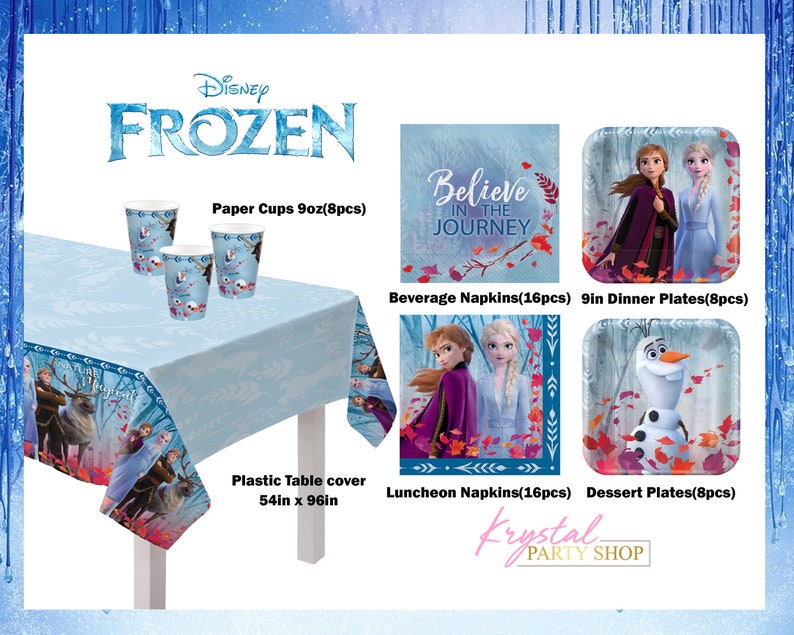 Puede incluir: Suministros para fiestas con tem&aacute;tica de Frozen que incluyen vasos de papel, servilletas, platos para cenar, platos para postres y un mantel. El mantel es azul con un patr&oacute;n de copo de nieve y presenta im&aacute;genes de Elsa, Anna y Olaf. Las servilletas presentan una cita de la pel&iacute;cula, "Cree en el viaje".