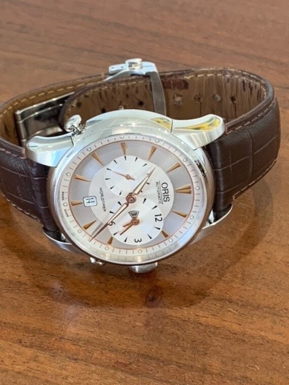 Vintage Oris Watch with World Time function. 2 dials… Gem
