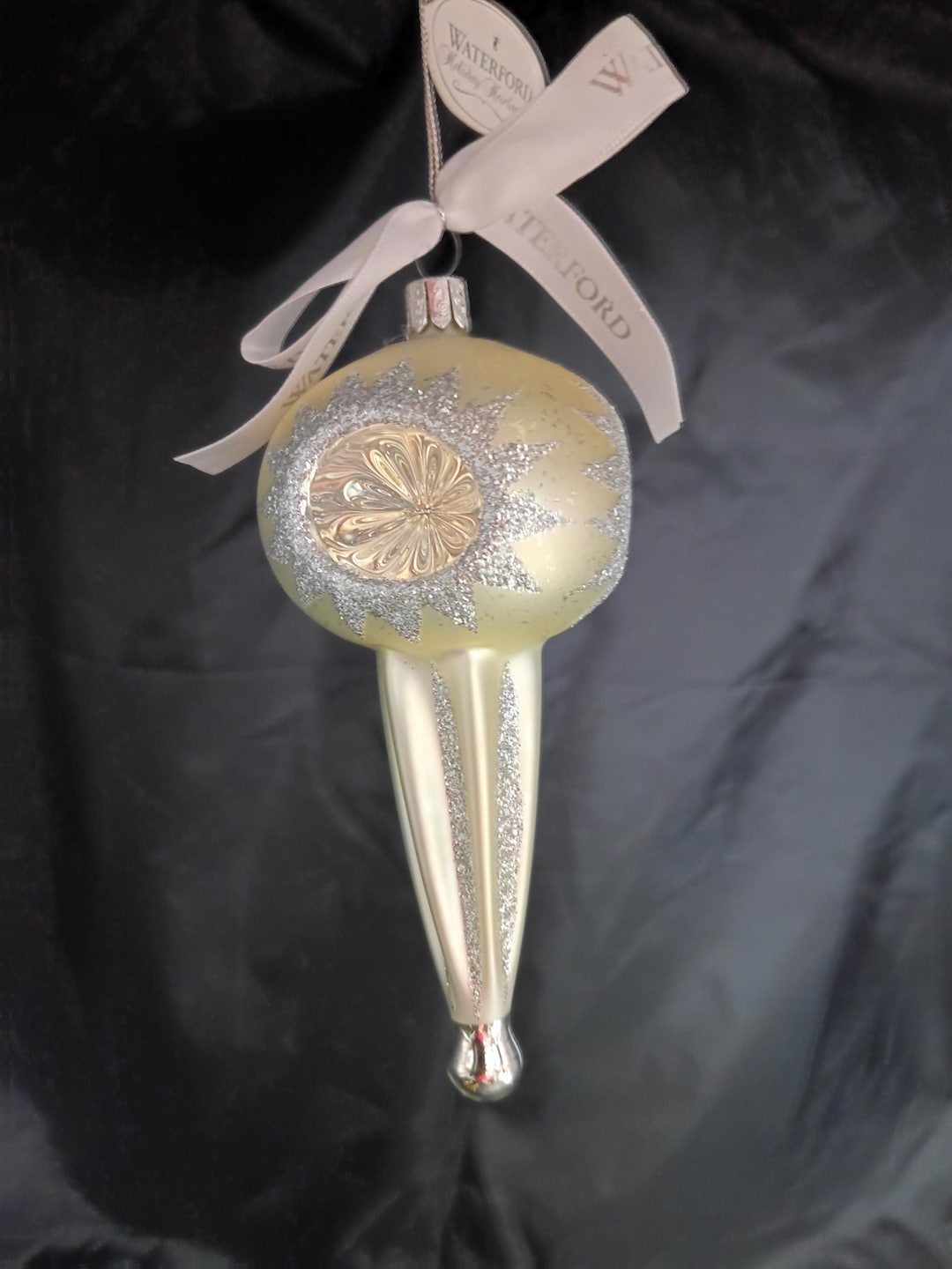 A Vintage Waterford Holiday Heirloom Ornament Star Cut Pointed ...