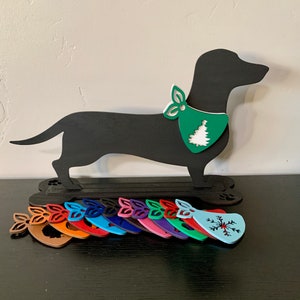 Wood Dachshund Silhouette: Interchangeable Bandannas, Year-Round Decor