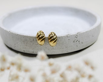 Statement stud earrings stainless steel gold, chunky earrings gold stainless steel, baguette stud earrings stainless steel gold, hoop earrings gold