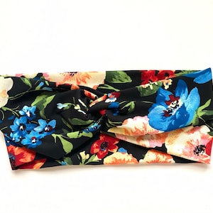 Twist knot/Turban style headband floral