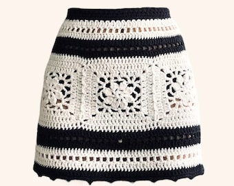 Minifalda de crochet con motivo de encaje de flores cuadradas de la abuela
