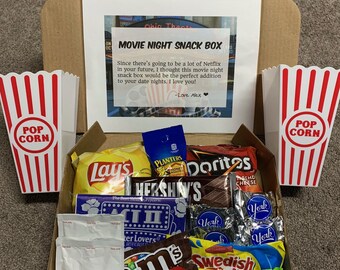Date-Night Box for two with Alcoholic Drinks and Snacks
