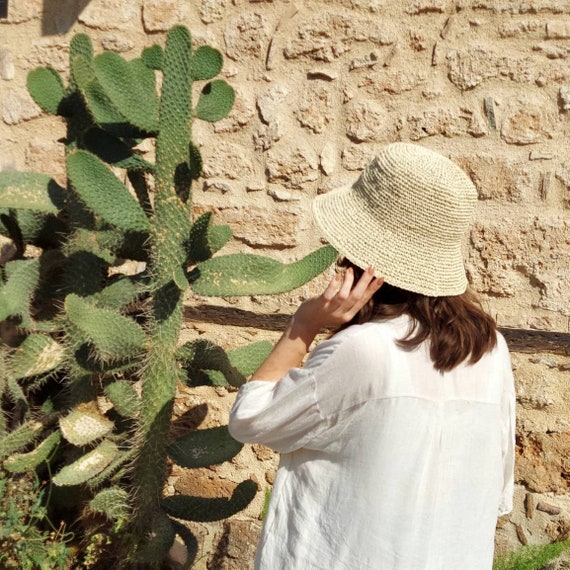 Handmade Crochet Paper Yarn Bucket Hat: Boho Summer Style - Etsy display picture 1