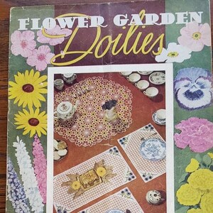 Vintage 1950 Crochet Doily Patterns: Lily Design Book