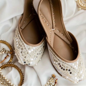 White Silk & Pearls Embroidered Ballet Flat Shoes, Handmade Khussa Jutti Mojari, Party shoes, Punjabi juttis, Beaded Flat Wedding shoes