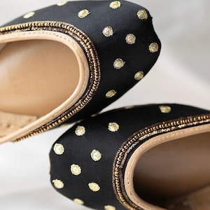 Black Silk Embroidered Ballet Flat Shoes, Bridal Flats, Party Shoes, Handmade Womens Khussa Jutti Mojari, Punjabi juttis, Wedding flats