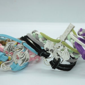 LGBT+ Pride Dragon Armbänder aus Suede Cord, Metallverschlüsse