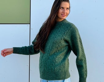 Green Chunky Sweater/ Olive Wool Pullover/ Vintage Cable Green Sweater