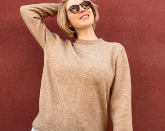 Vintage Camel Pullover/Minimalist Unisex Beige Sweater/Minimalist Sweater