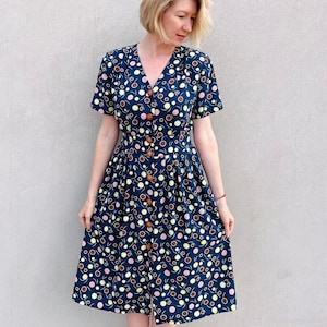 Vestido midi de lunares de los 80: Vestido camisero vintage de Weinberg Paris