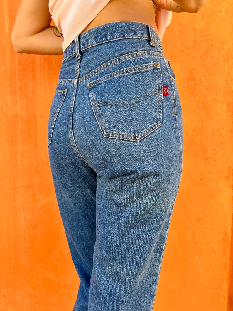 28W Vintage Blue Jeans/High Waisted 90s Jeans/Vintage Mom Jeans/Tapered Leg Vintage Jeans image 5