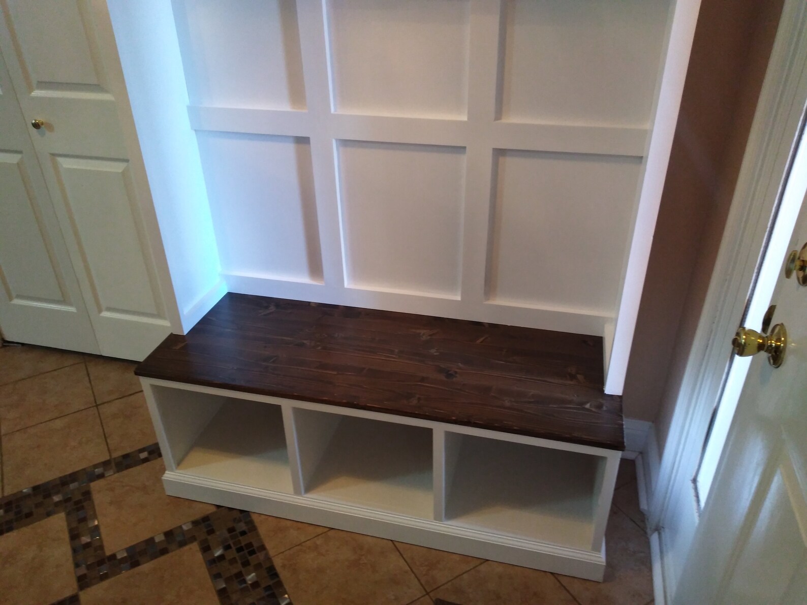 Farmhouse Halltree Farmhouse Hallway Tree With Bench Mudroom Etsy