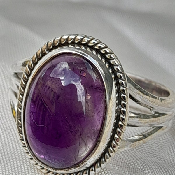 Ring 925 Sterling silver with amethyst size 59