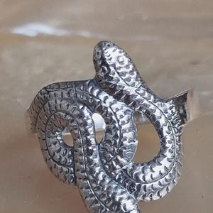 Schlangen Ring  aus925 er Sterling  Silber Gr. 67