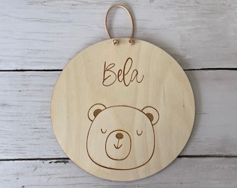 personalisiertes Namensschild aus Holz mit Motiv, Holzschild mit Name