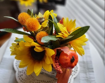 SMALL SUNFLOWER CENTERPIECE with Wooden Box| Sunflower Arrangement Decor | Dining Table Home Wedding Decoration