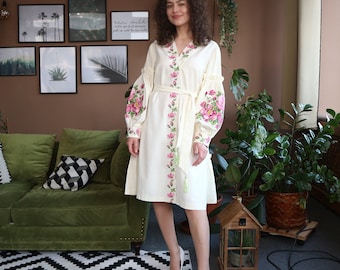 Robe brodée, robe vyshyvanka, robe ukrainienne, robe en lin « Janet » PJ-0007-C