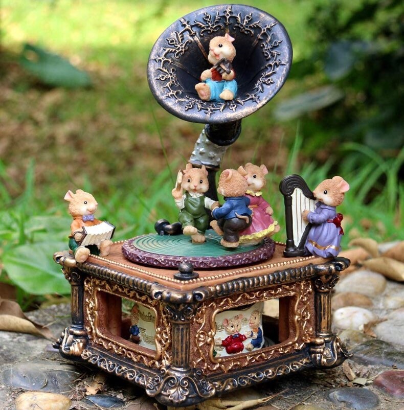 Vintage Classical Lullaby Music Box for Valentine's Day Etsy Ireland