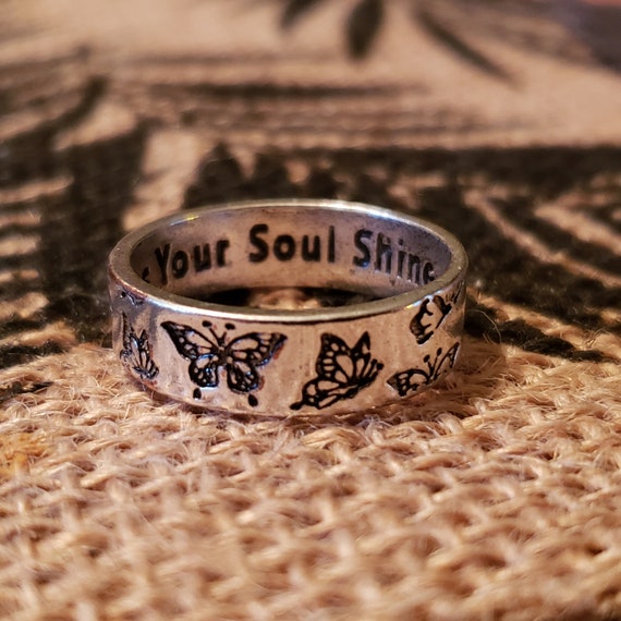 New trendy rings deals