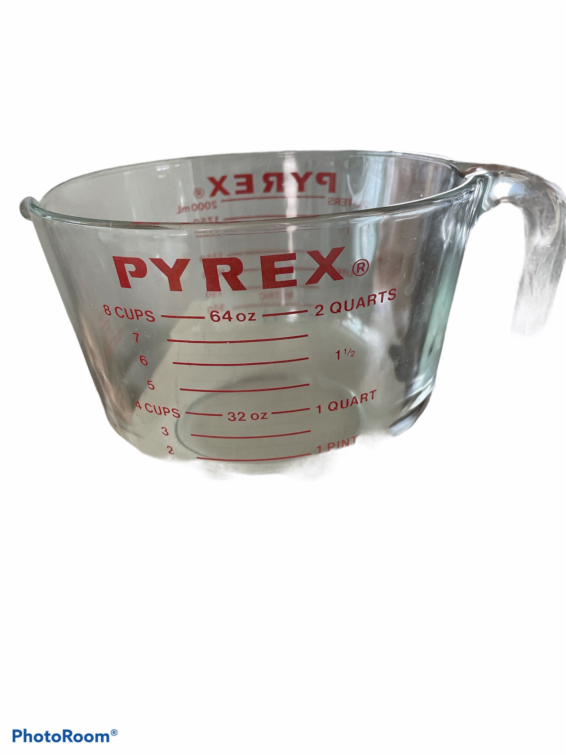 Pyrex 1-Qt. measuring cup