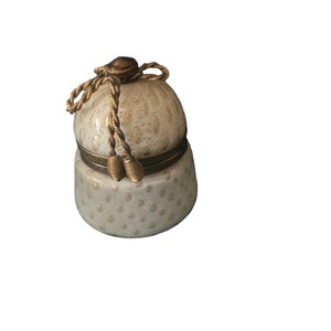1950s Murano Bullicante Glass Table Lighter in White With Gold Bubbles Bow Accent